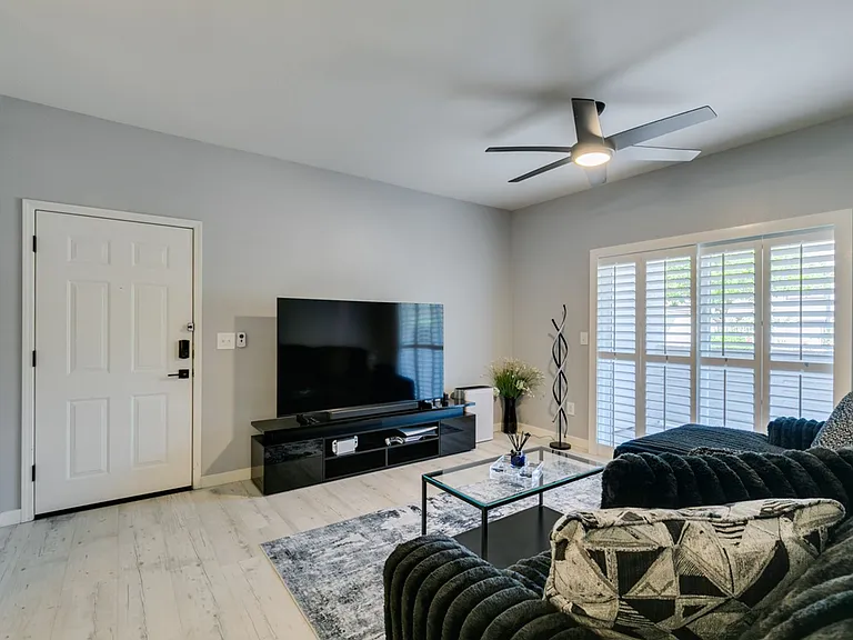 7255 W Sunset Rd #1103 — Photo 10