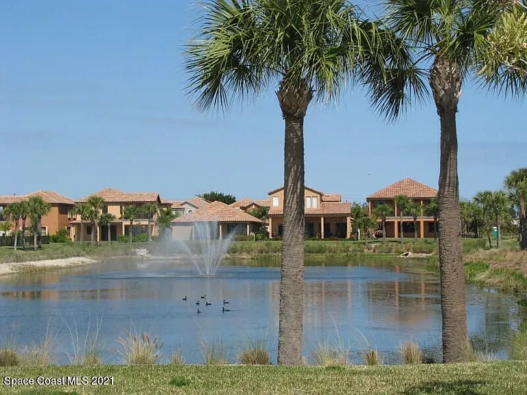 725 Simeon Dr — Photo 41