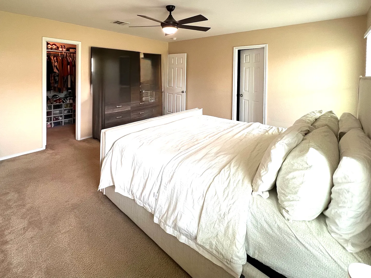 3 bed, 1645 sqft, $1,595 — Photo 4