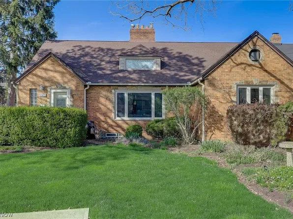 21934 Lake Rd, Rocky River, OH 44116
