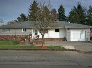 888 N Douglas Ave, Stayton, OR 97383