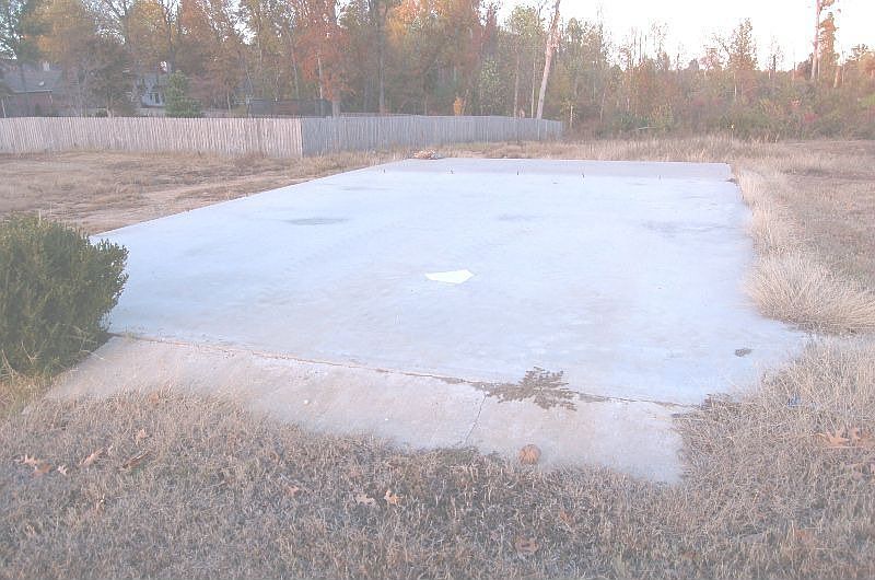 2nd image of 16 Addison Cv