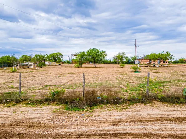 249 Los Fresnos Rd, Laredo, TX 78043