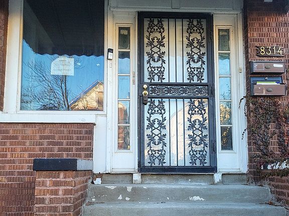 3rd image of 8314 S Saginaw Ave