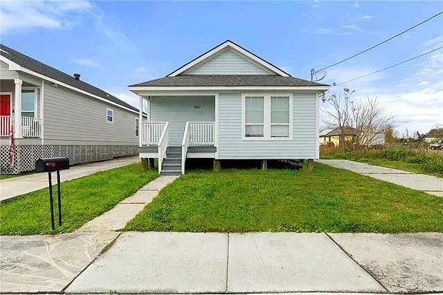 3316 Metropolitan St — Photo 1