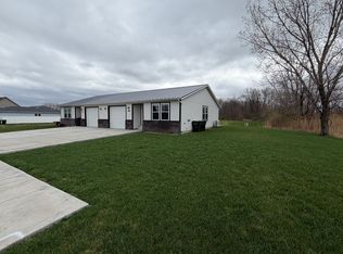 1099 Madison Ave, Braidwood, IL 60408