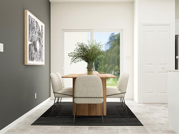 4th image of 36396 Hill Dr