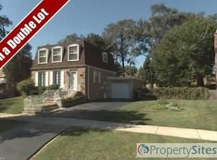 2228 Buckingham Ave, Westchester, IL 60154