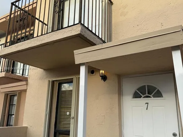 2310 W 60th St APT 7-G, Hialeah, FL 33016