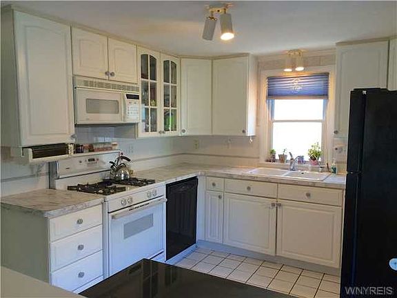5th image of 1111 Parkside Ave