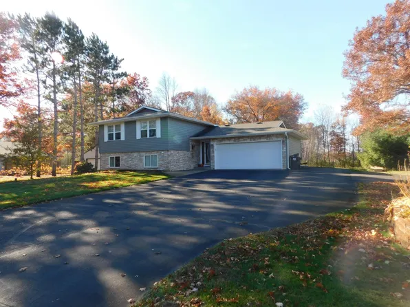 8175 Diane St, Lino Lakes, MN 55014