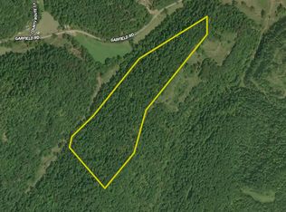 Off Rd #7, Le Roy, WV 25252