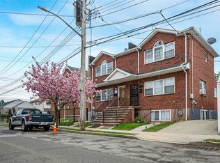 18214 146th Rd, Springfield Gardens, NY 11413