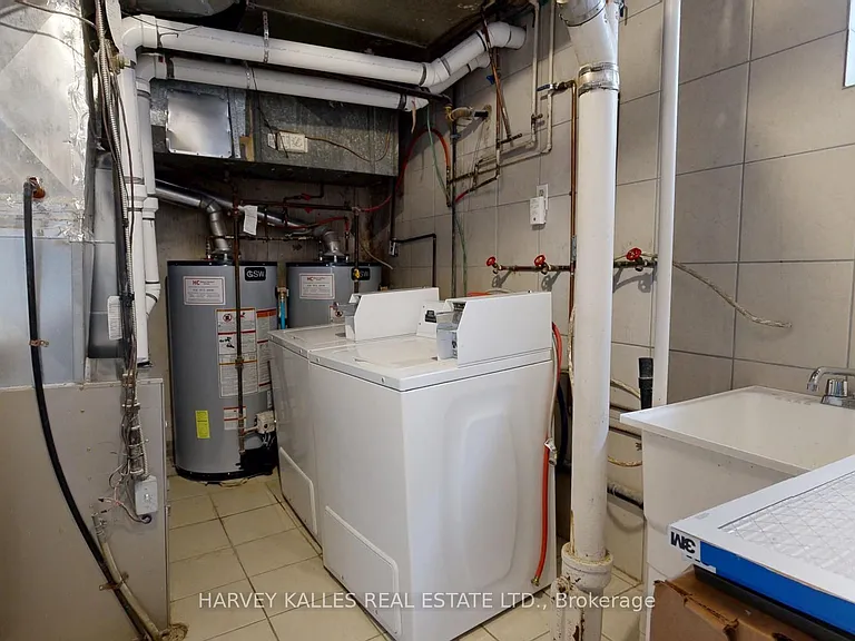 1252 Davenport Rd #1 — Photo 27