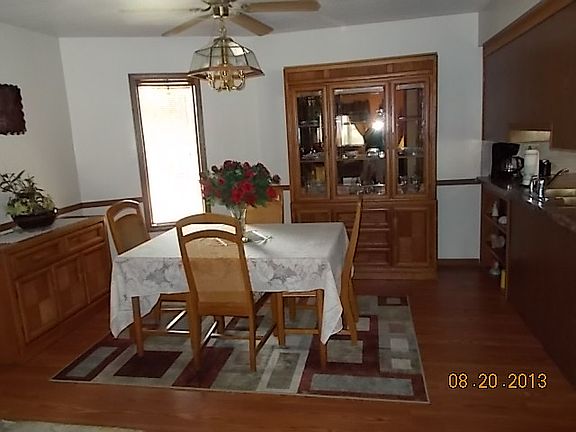 4th image of 2107 Fareway Dr