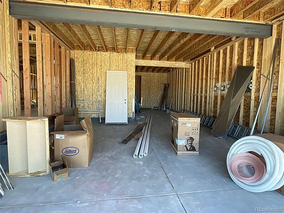 4th image of 17350 Gandy Dancer Lane