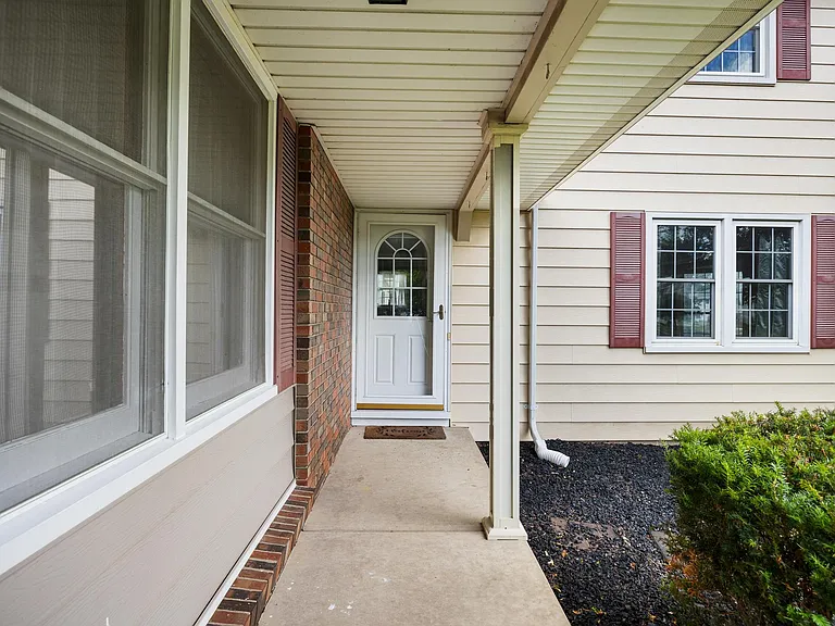 5824 N Imperial Dr — Photo 4