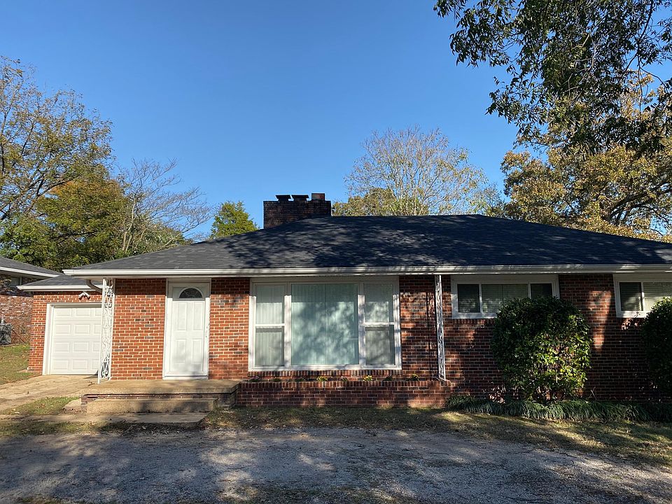 1st image of 1042 Pine St