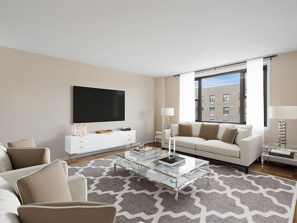 1st image of 35 Stewart Place #602