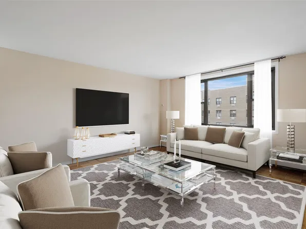 35 Stewart Place #602, Mount Kisco, NY 10549