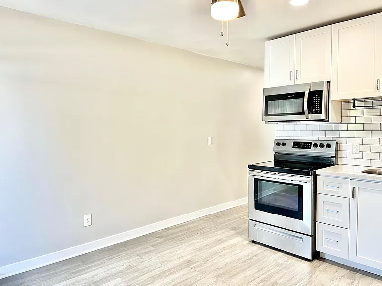 2617 E Campbell Ave #9 — Photo 10
