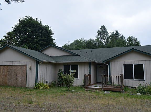 2nd image of 6611 Crescent Beach Road Kp N