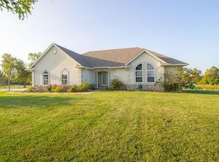 3051 S Rangeline Rd, Columbia, MO 65201