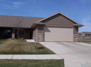 5205 S Westwind Ave, Sioux Falls, SD 57108