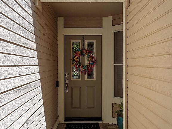 3rd image of 114 Cassin Ct
