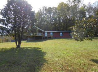 960 Phillips Hollow Rd, Westmoreland, TN 37186