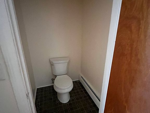 3rd image of 1455 Mineral Spring Ave #8