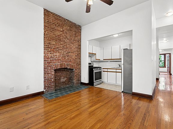 4th image of 423 W 146th St #3