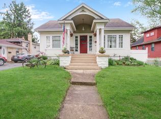 109 N 2nd Ave, Villa Park, IL 60181