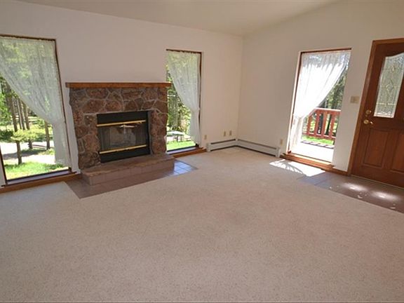 Living Rm & Front Entry