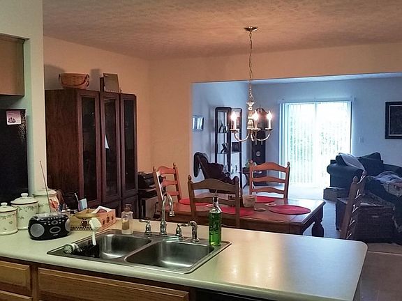 5th image of 675 Faith Ann Dr