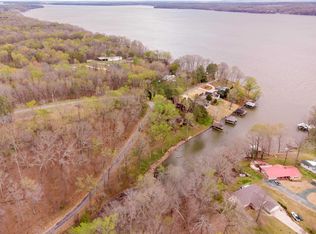 200 Holland Dr, Killen, AL 35645