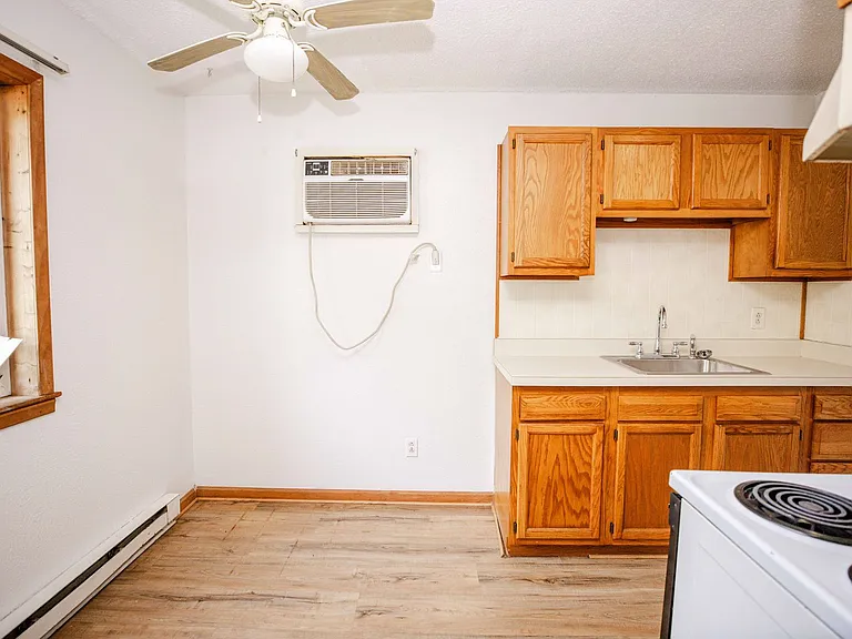 6730 Hill Ave — Photo 10