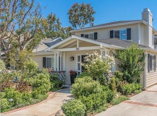 211 E 20th St, Costa Mesa, CA 92627
