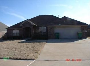 1220 Medway Ln, Centerton, AR 72719