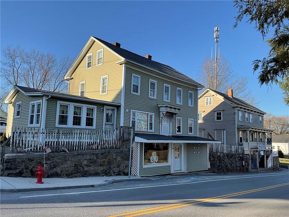 100 Main St Hope, RI, 02831 Apartments for Rent Zillow