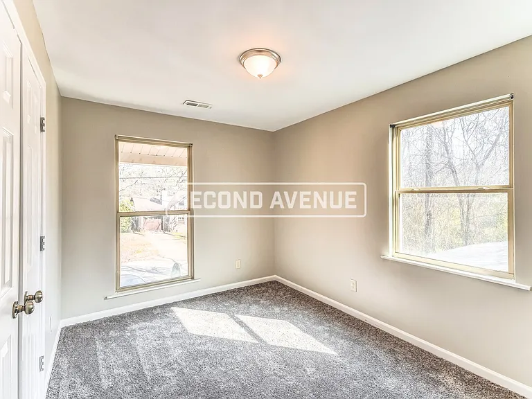 5403 Wesley Dr — Photo 10