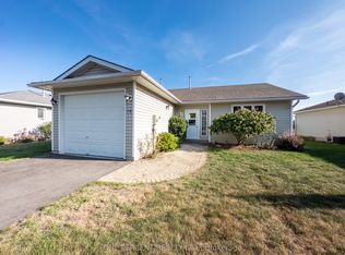 14 Elmdale Dr, Prince Edward County, ON K0K3L0