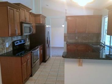 2nd image of 1080 SW Barbarosa Ave