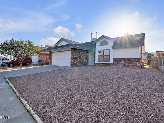 2nd image of 10983 Yogi Berra Cir