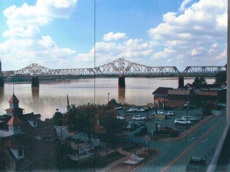 View of 2nd St. bridge