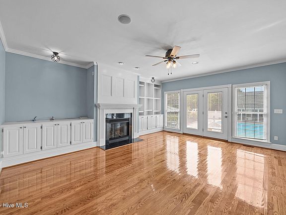 5th image of 3416 Charter Oaks Drive