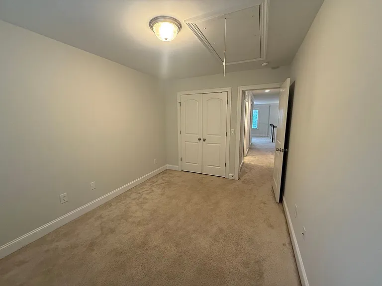 1123 Augustine Heights Dr — Photo 11