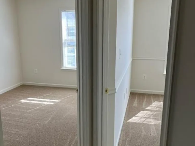 841 Monet Dr — Photo 21