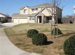 961 Roundstone Dr, Galt, CA