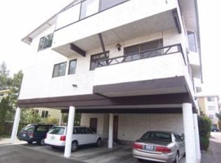 527 Forsyth Ln APT 3, Edmonds, WA 98020